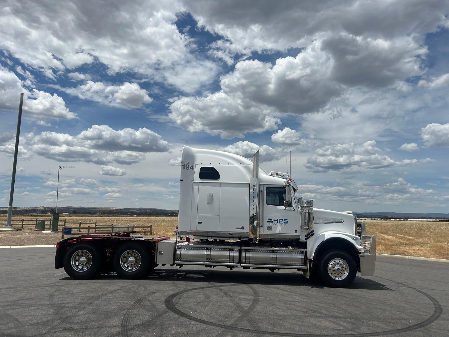 2021 Western Star 4900 Series 4900FXC - WAKEFIELD TRUCKS