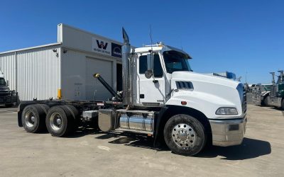 2017 Mack Granite