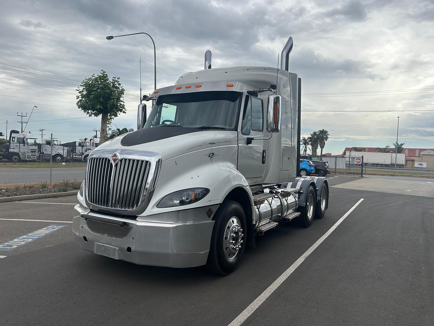 cbhemyxds7jg907hj125x9f1u.jpg