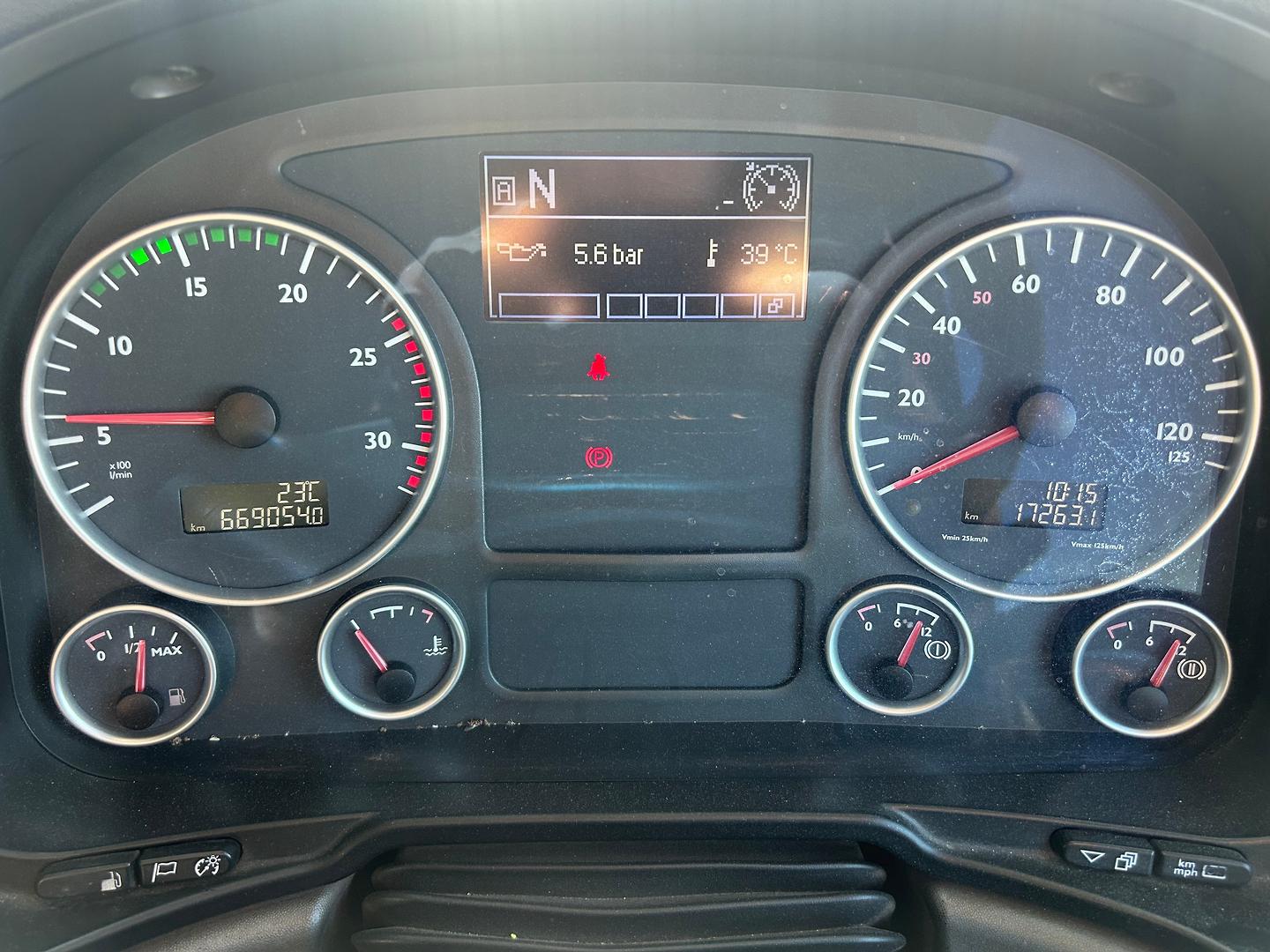 2013 MAN Tgx image 10