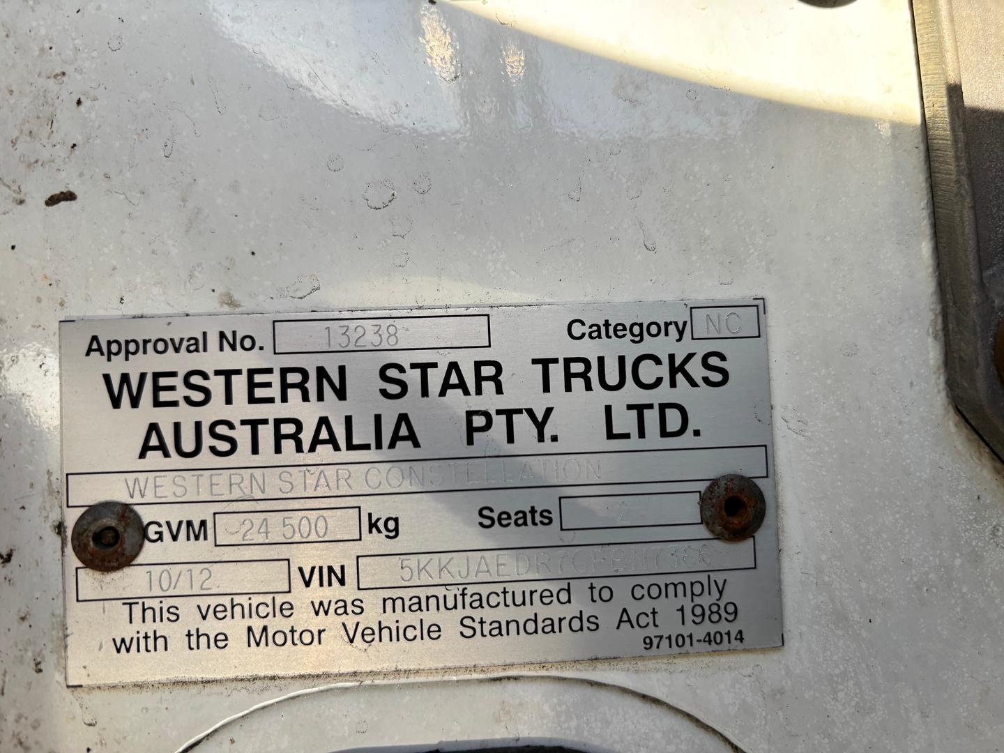 2012 Western Star 4864FXB image 17