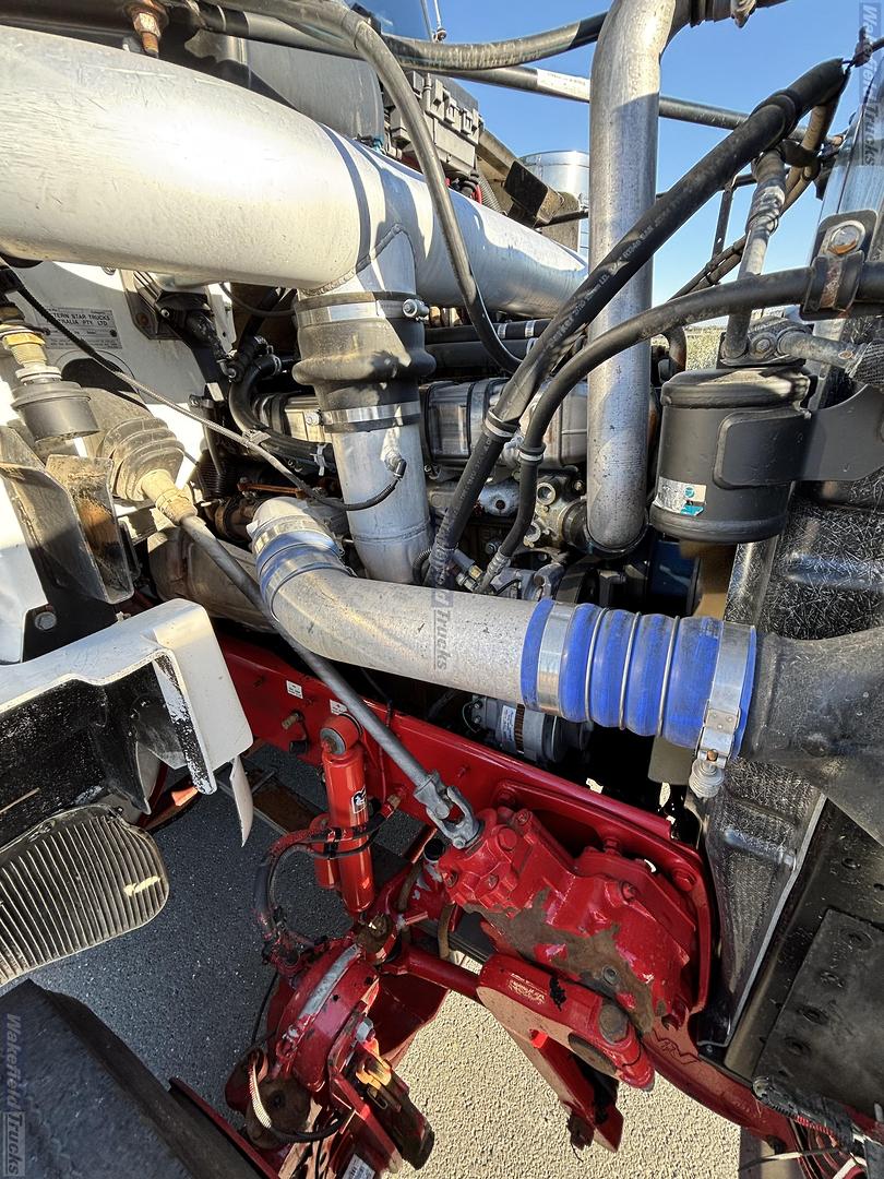 2012 Western Star 4864FXB image 15