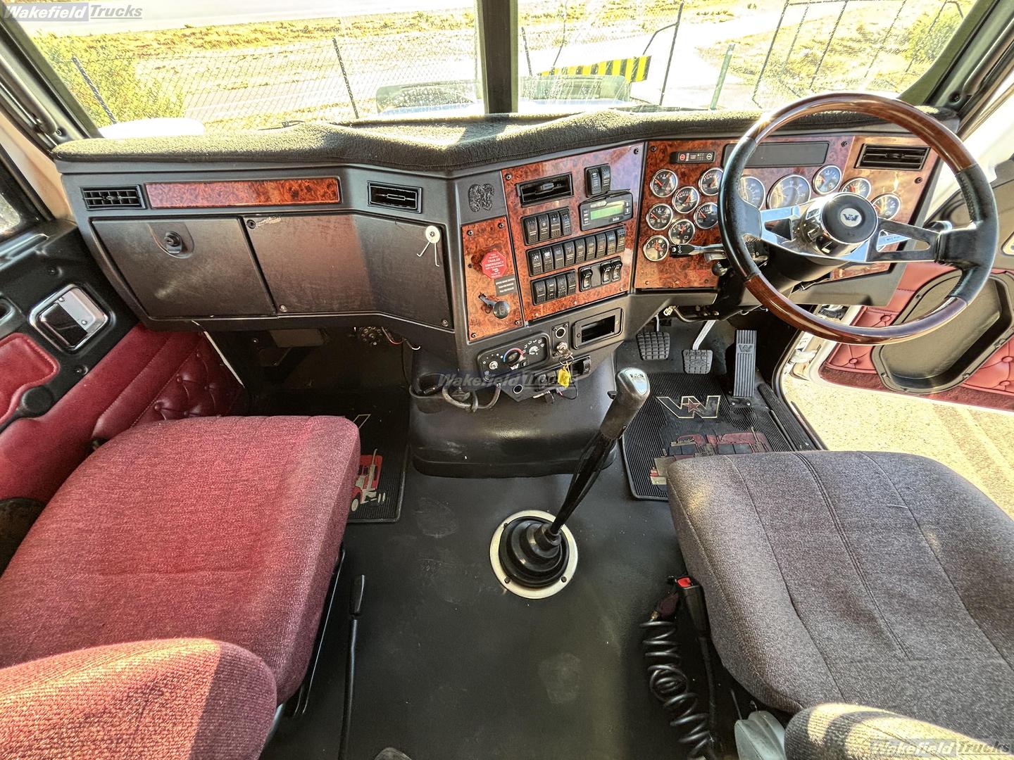 2012 Western Star 4864FXB image 11