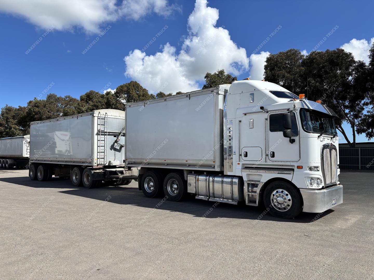 2018 Kenworth K200