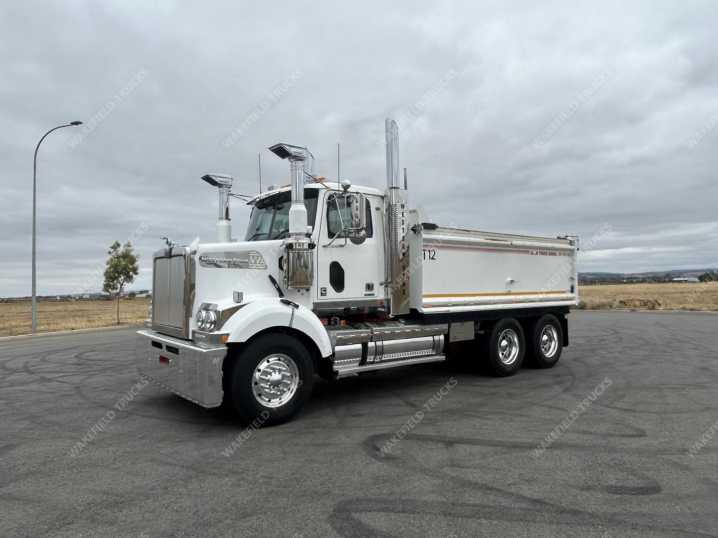 2021 Western Star 4800 Series 4800 FXC Tipper image 4