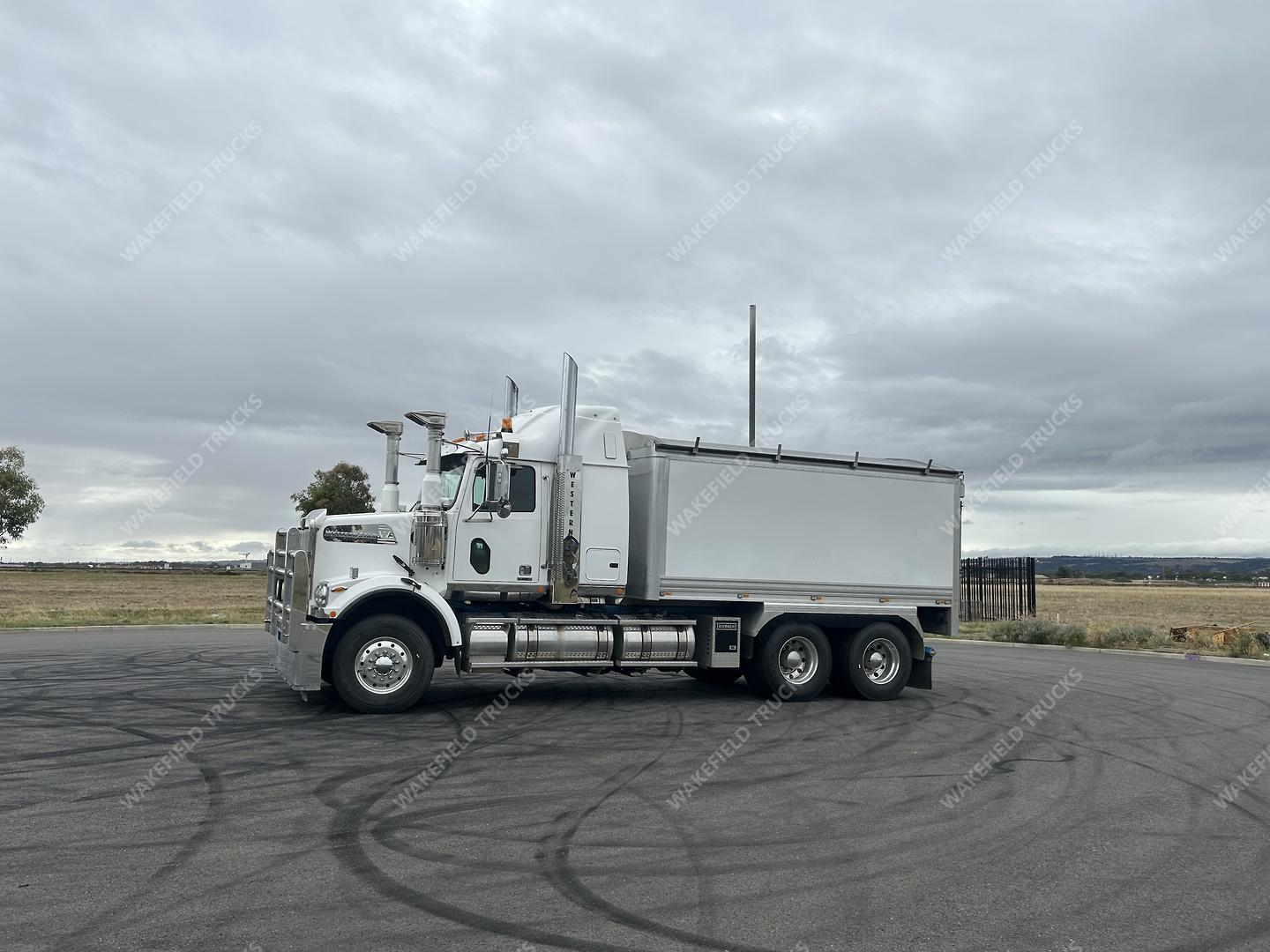 2021 Western Star 4800 Series 4800 FXB Tipper image 4