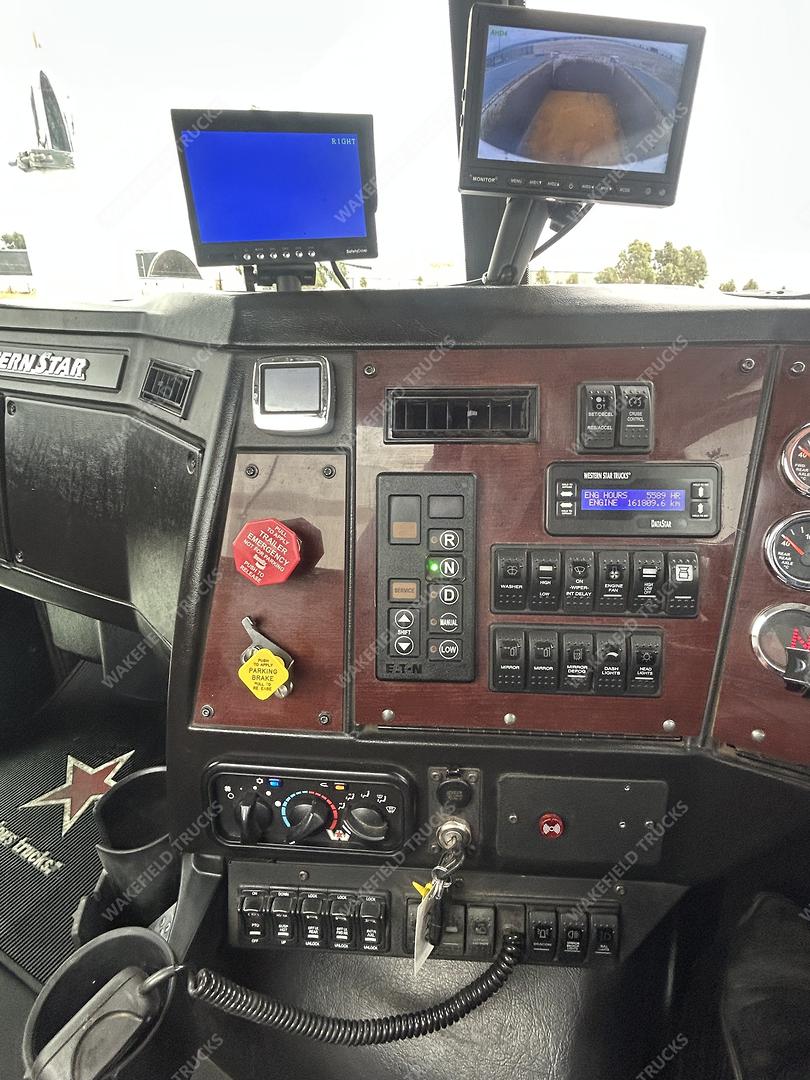 2021 Western Star 4800 Series 4800 FXC Tipper image 14