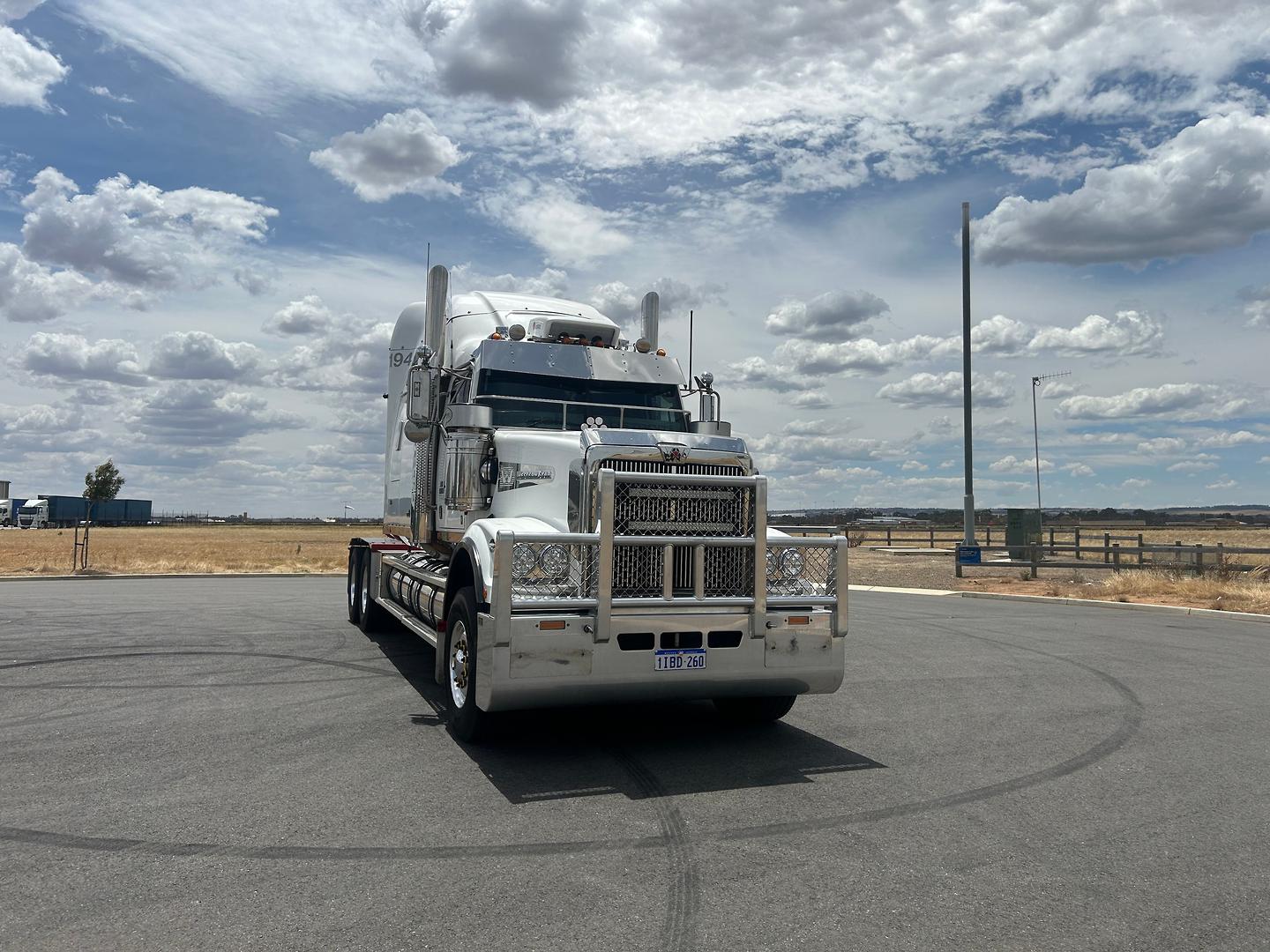 2021 Western Star 4900 Series 4900FXC image 4
