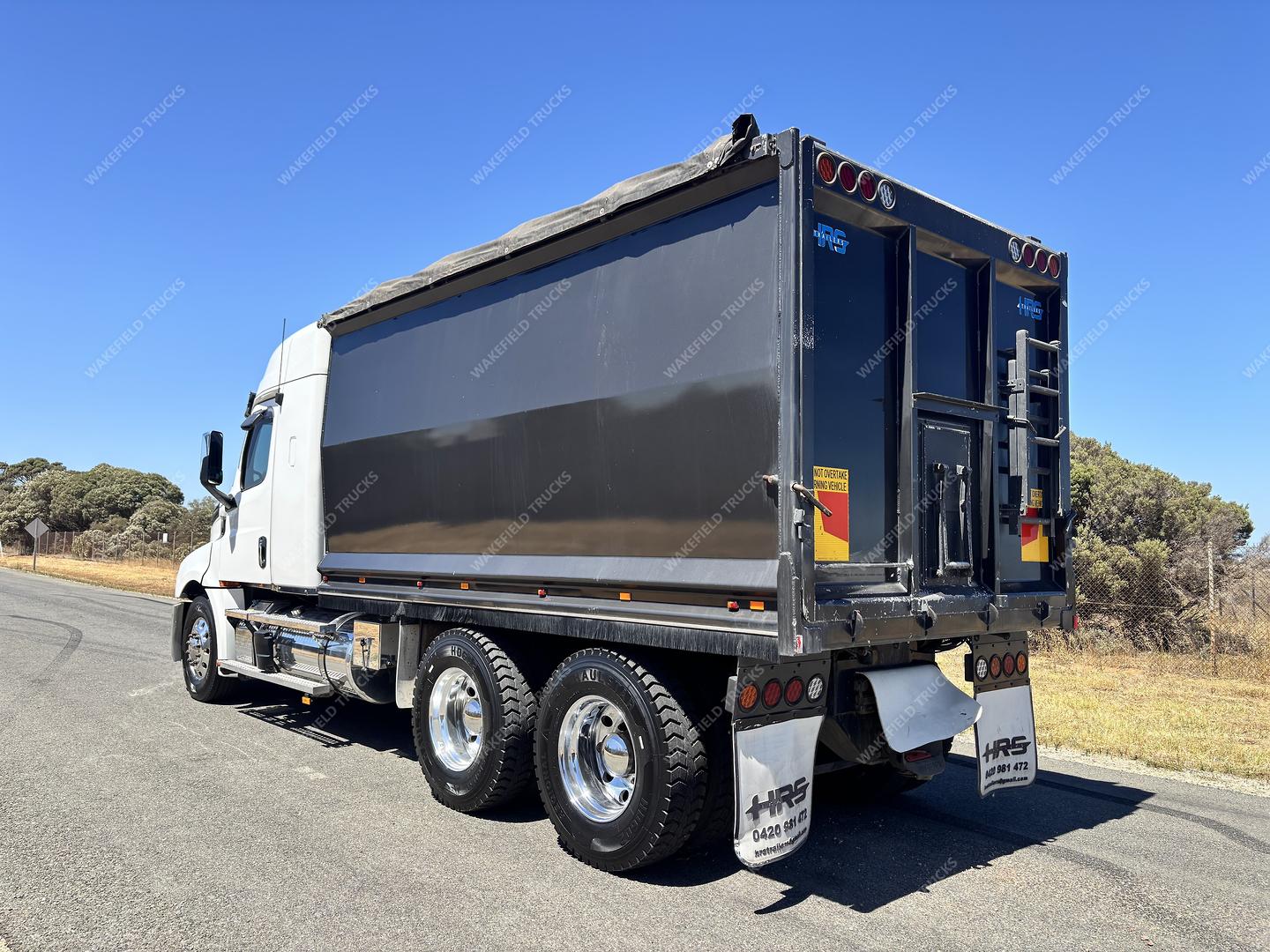 2022 Freightliner Cascadia image 5