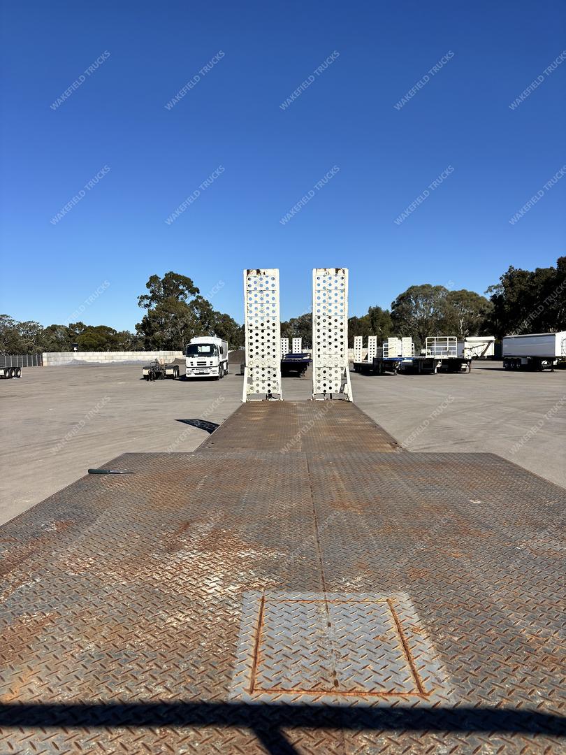 2007 Wespac Triaxle Extenda image 13