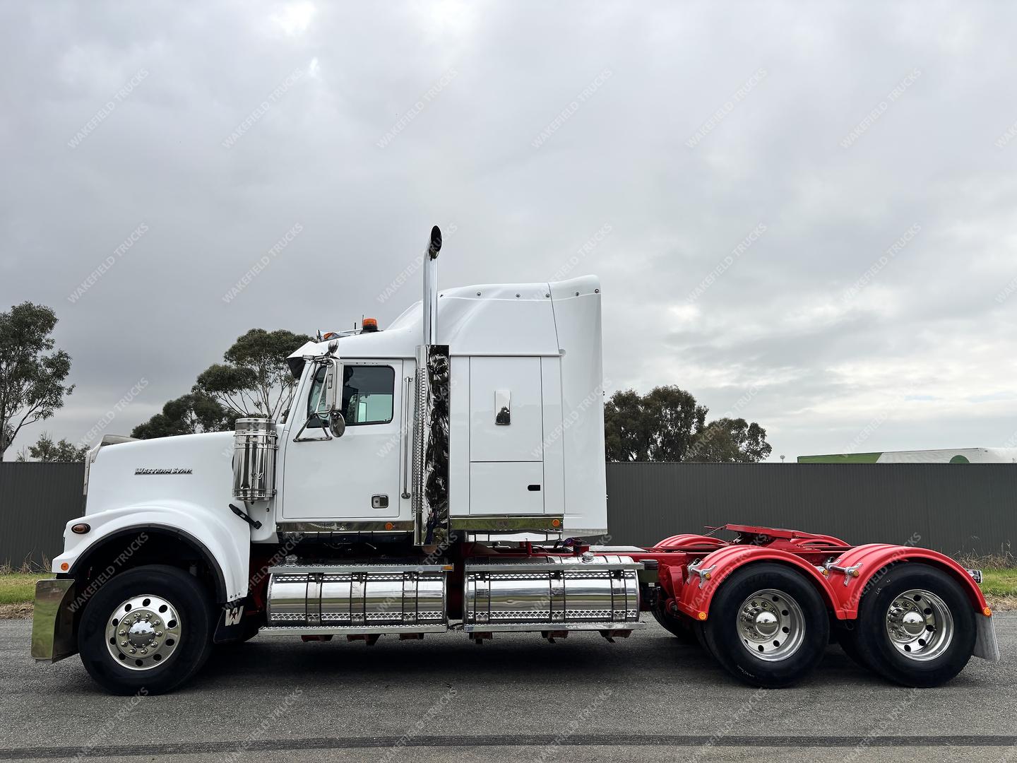 2016 Western Star 4900 Series image 4
