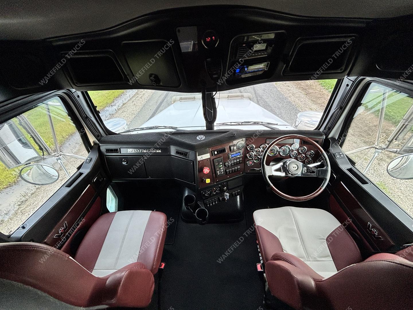 2021 Western Star 4800 Series 4800 FXB Prime Mover image 9