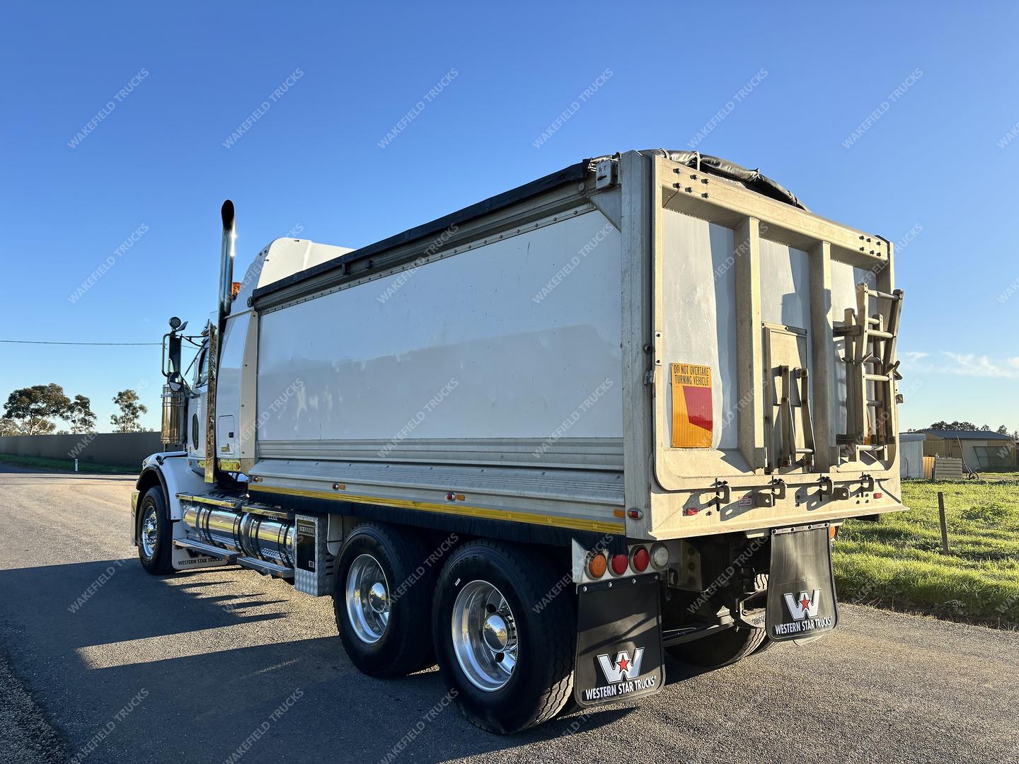 2018 Western Star 4800 Series image 5