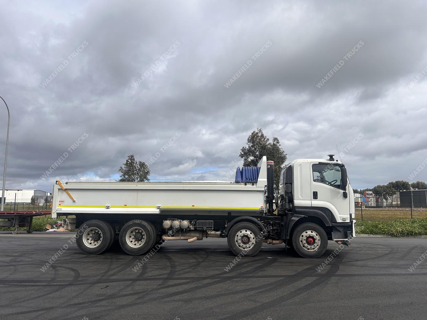2022 Isuzu F Series FYJ300-350 Tipper image 8