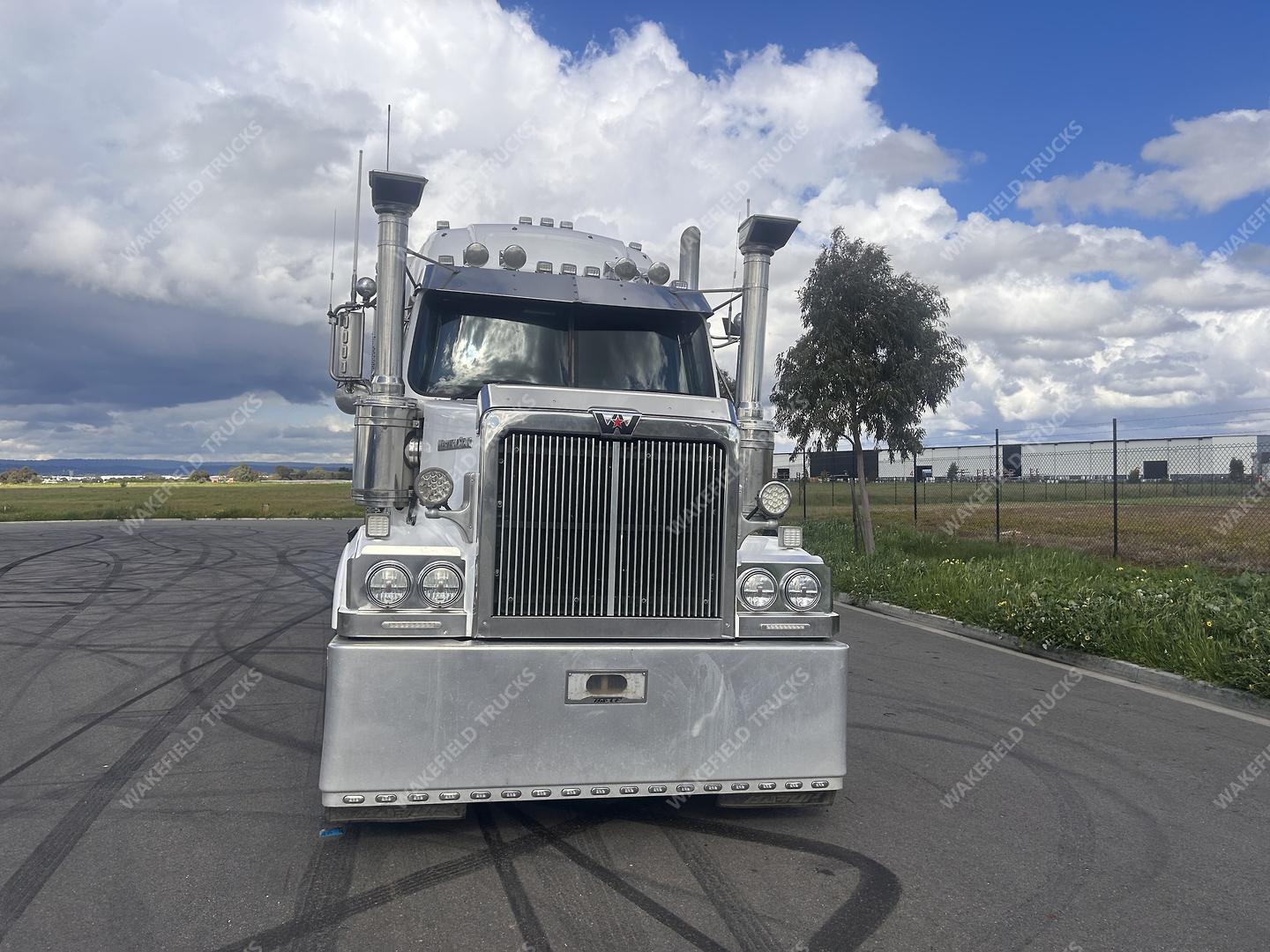 2021 Western Star 4800 Series 4800 FXB Tefco image 3