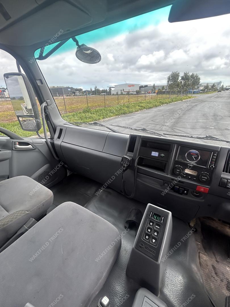 2022 Isuzu F Series FYJ300-350 Tipper image 19